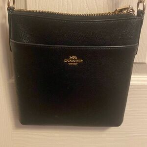 Coach crossbody bag - black USED